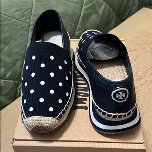 Tory Burch Navy Blue and White Espadrille Shoes 71/2